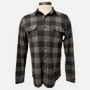 Faherty Legend Sweater Shirt Men’s M Gray Black Buffalo Check Stretch Soft